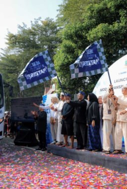 Gubernur Banten Luncurkan Transportasi Kawasan Baduy dengan pembayaran digital QRIS Tap