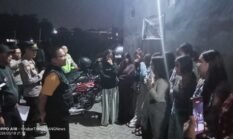 Kapolsek Sepatan Di Dampingi Camat Sepatan Timur Giat Cipkon Aplikasi Michat